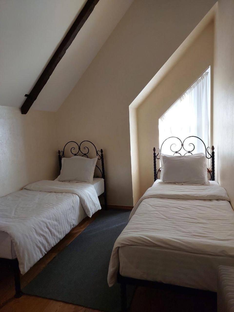 Villa Hills Chimgan Екстериор снимка